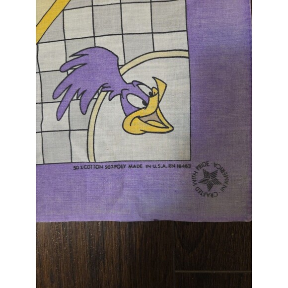 Roadrunner And Wylie Coyote Handkerchief Bandana 1986 Vintage 21x21 - Picture 3 of 3